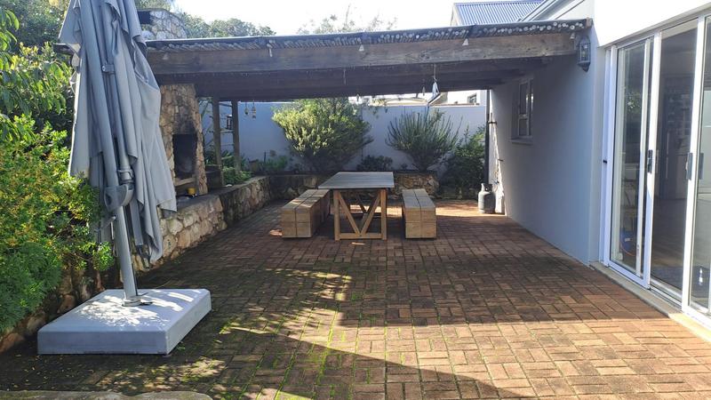 4 Bedroom Property for Sale in Stilbaai Wes Western Cape